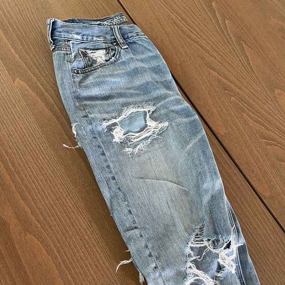 2 pairs of jeans (two American Eagle). - Picture 12 of 14